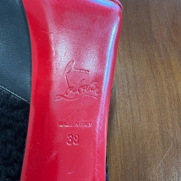 Christian Louboutin Maggie pony hair pump Size 38 Made in Italy Black on Black - Picture 11 of 16